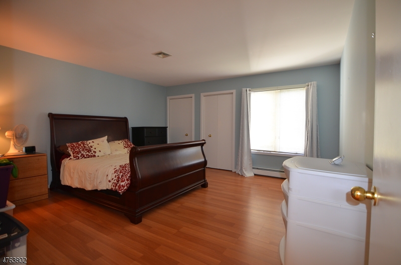 26 Stryker Ct Property Photo 13