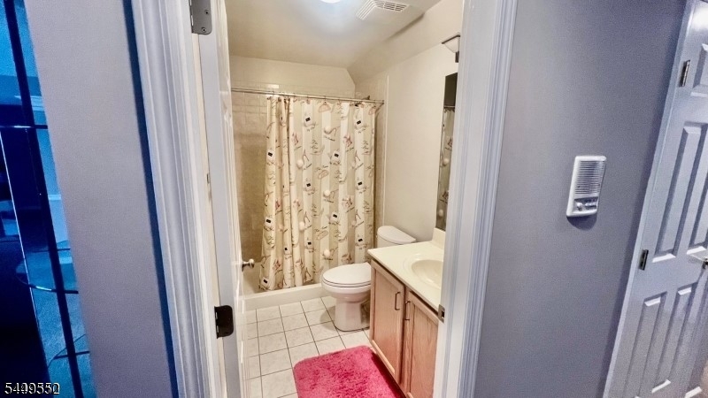11 Fairchild Ln 11 Property Photo 25