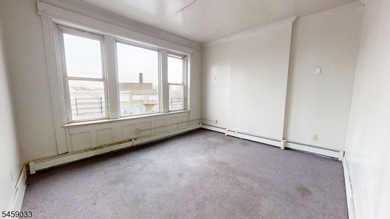 504 Springfield Ave Property Photo 21
