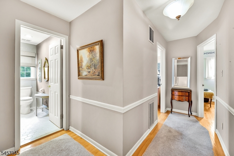 32 Gordon Pl Property Photo 13