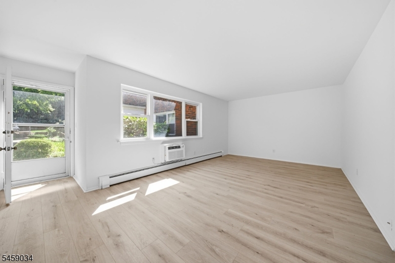 125 Regency Park 125 Property Photo 6