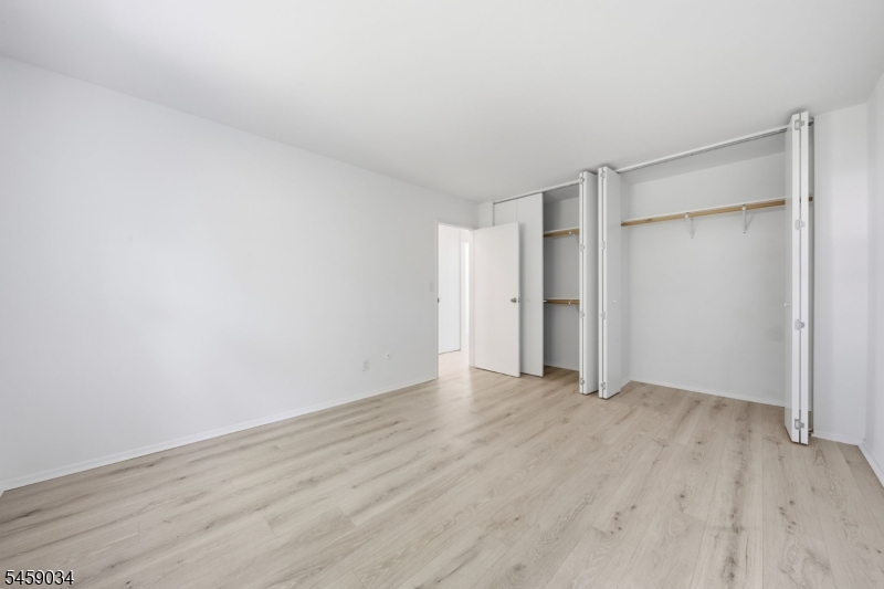 125 Regency Park 125 Property Photo 14