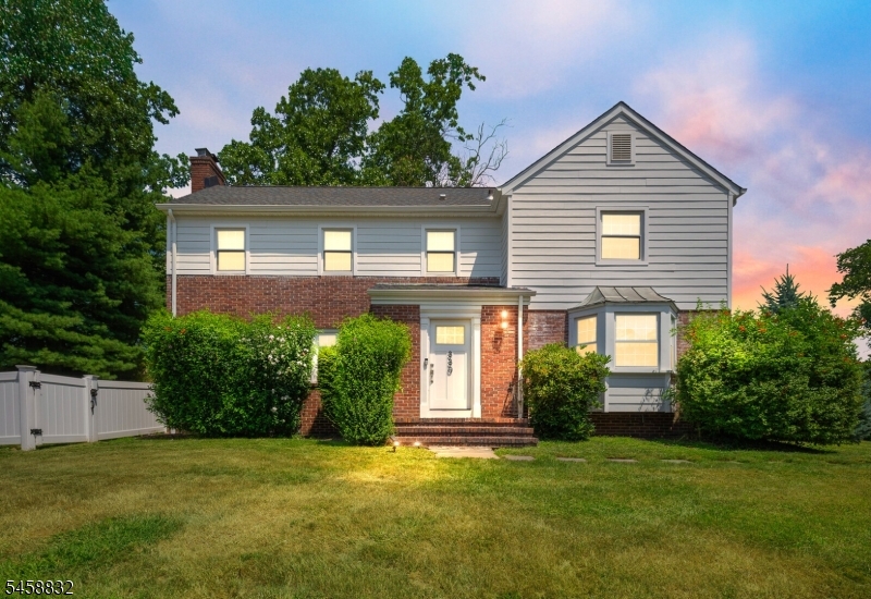 330 Springfield Ave Property Photo 1