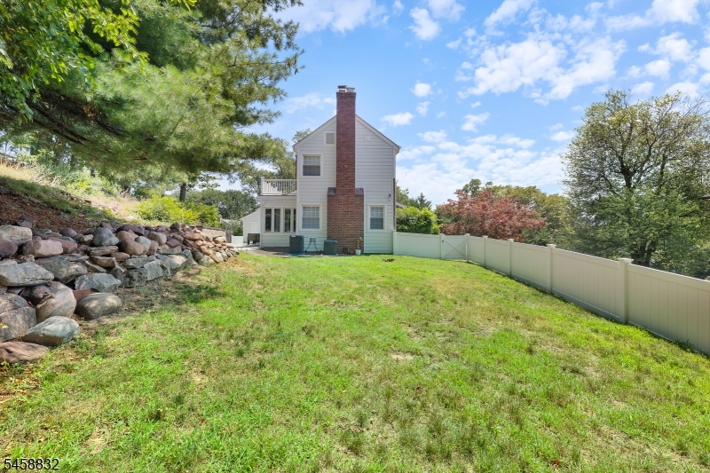 330 Springfield Ave Property Photo 41