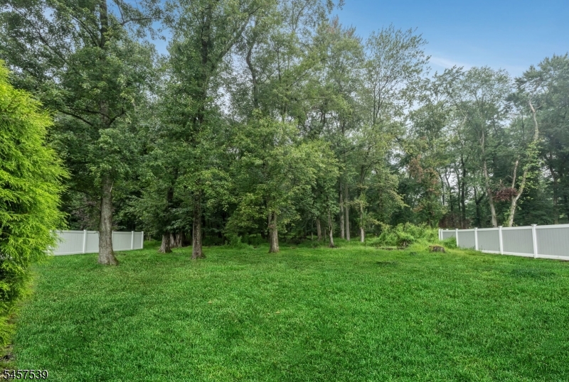 69 Forest Dr Property Photo 34