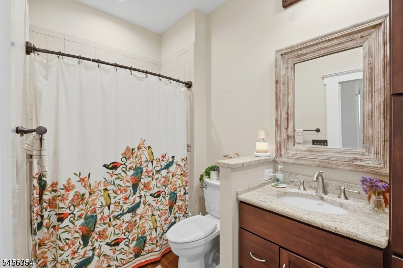 228 Main Street Property Photo 32