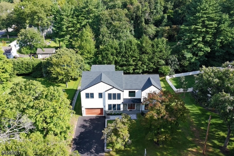 32 Felch Rd Property Photo 1
