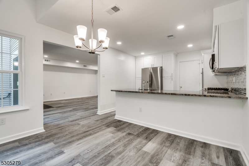 130 Winchester Way Property Photo 16