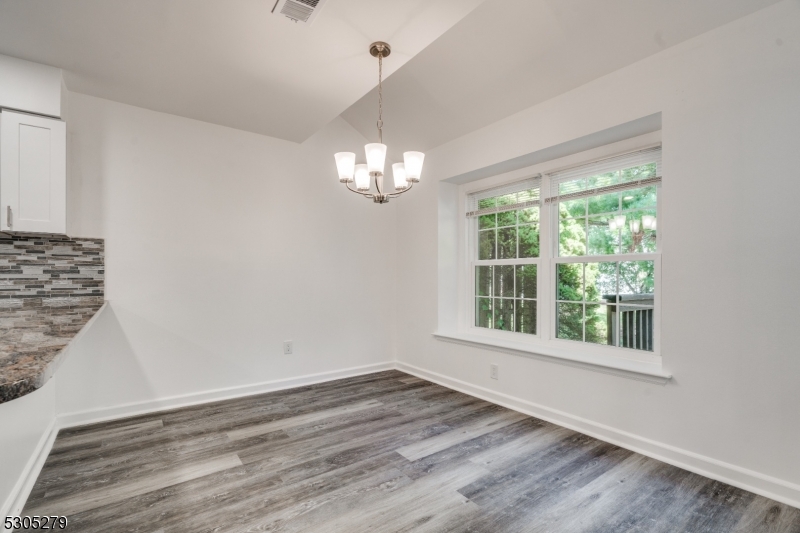 130 Winchester Way Property Photo 17