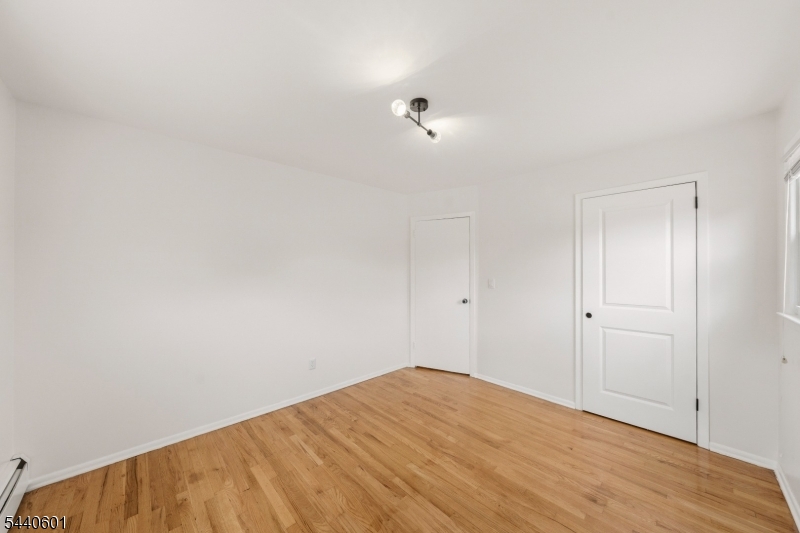 2037 Tampa Ter Property Photo 14