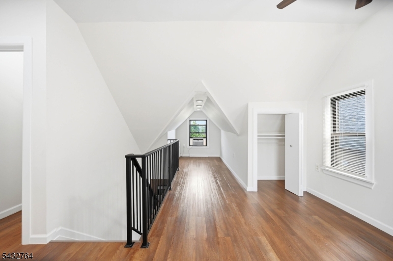 350 Arlington Ave Property Photo 15