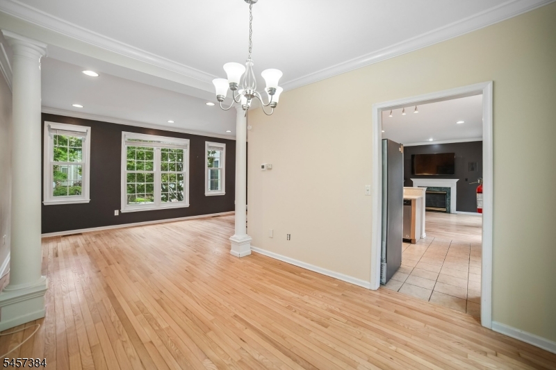 147 Arrowgate Dr Property Photo 12