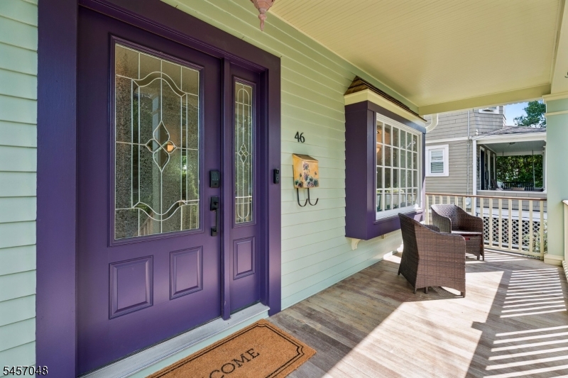 46 N Hillside Ave Property Photo 2