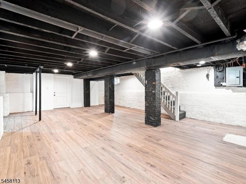 44 Clinton St Property Photo 11