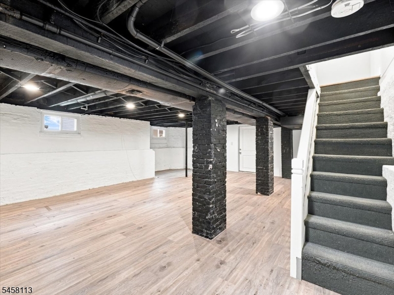 44 Clinton St Property Photo 12
