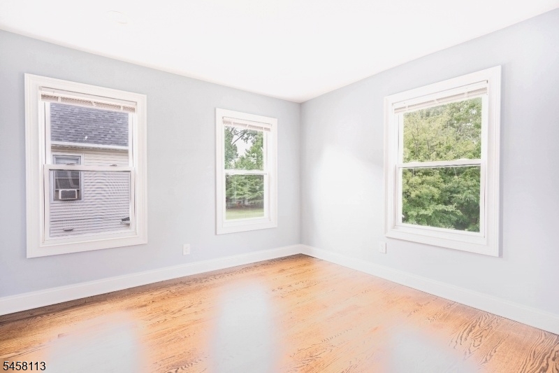 44 Clinton St Property Photo 32