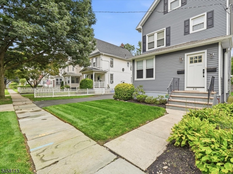 44 Clinton St Property Photo 41
