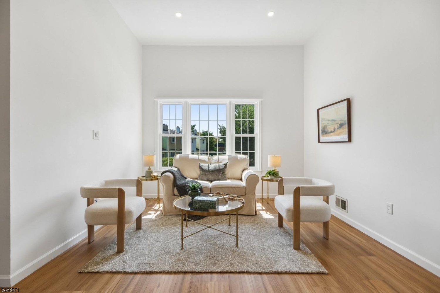 103 Park Ave B5