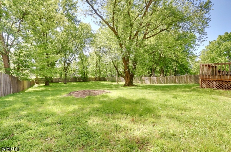 93 Summit Ct Property Photo 27