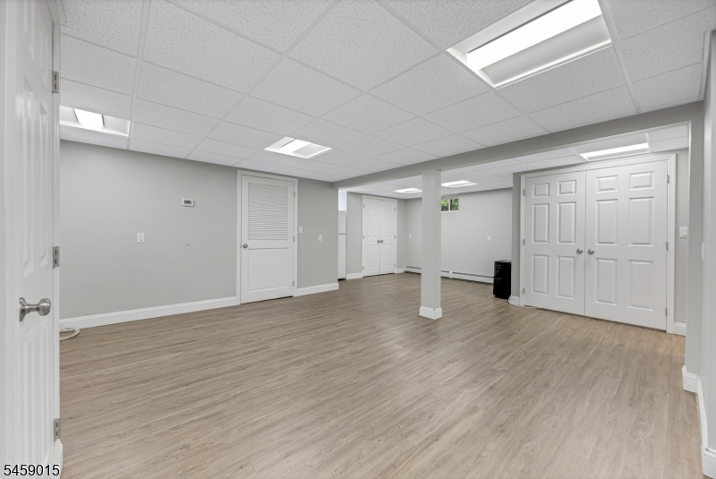 9 Edgewood Ave Property Photo 26