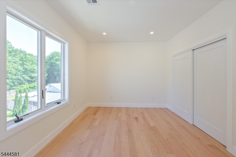 6 Patton Ct Property Photo 35