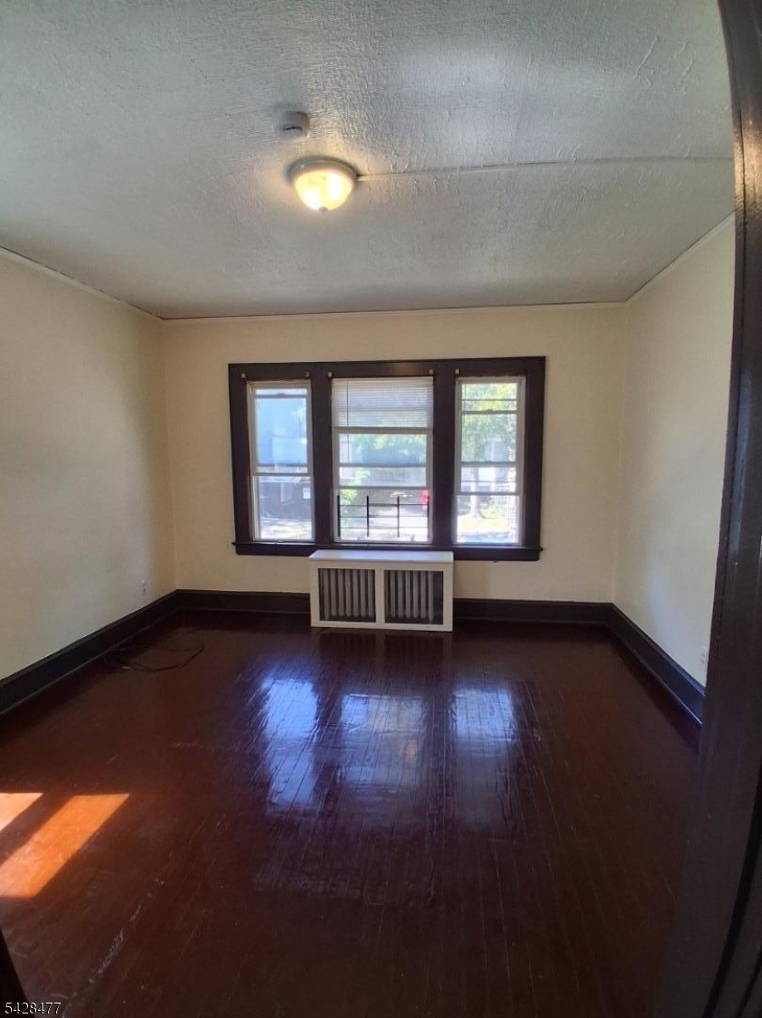 70 Bedford St 3 Property Photo 2