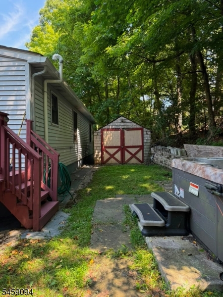52 Scenic Dr Property Photo 16