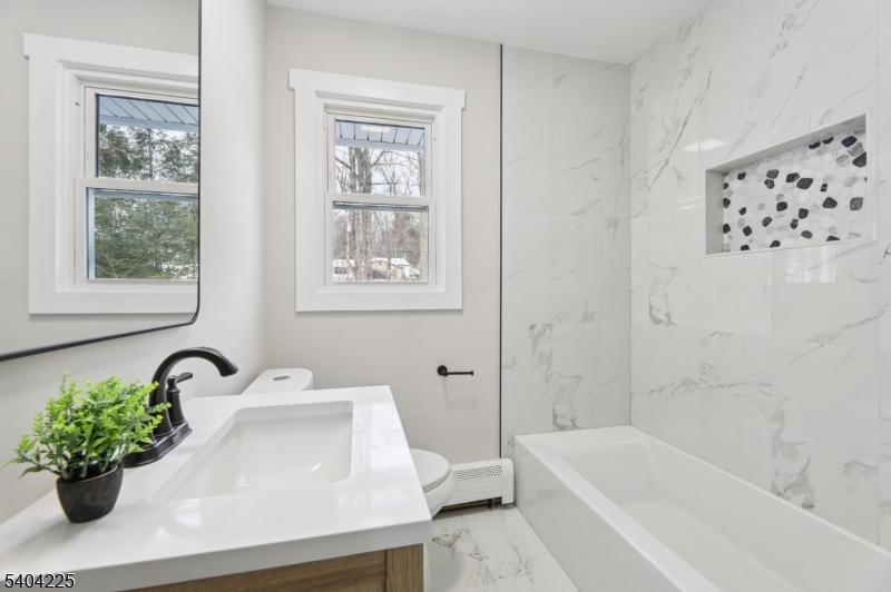 512 Lake Shore Dr Property Photo 14
