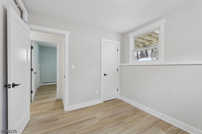 512 Lake Shore Dr Property Photo 22