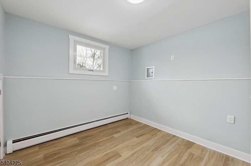 512 Lake Shore Dr Property Photo 23