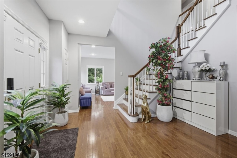 18 Puddingstone Rd Property Photo 6