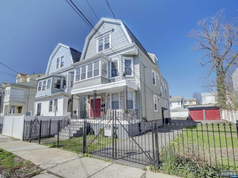 149 Columbia Ave Property Photo 1