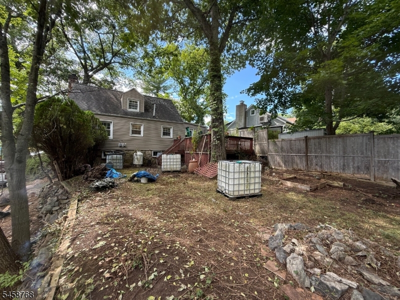 11 Skytop Rd Property Photo 16