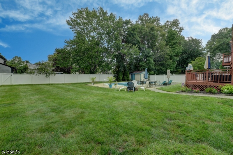 26 Curtis Dr Property Photo 32