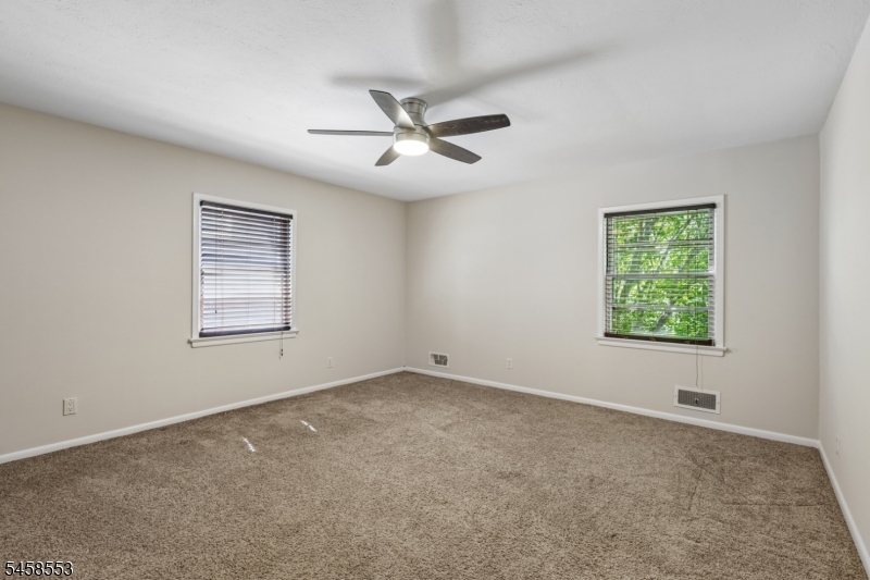 723 Willow St Property Photo 16