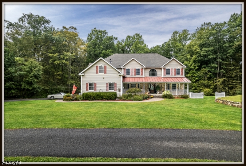 1020 Old Foundry Rd Property Photo 2