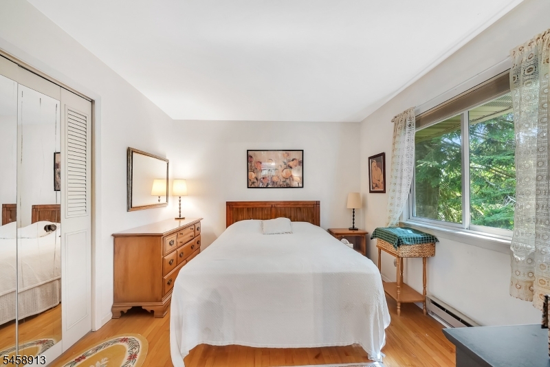 6 Barberry St Property Photo 8