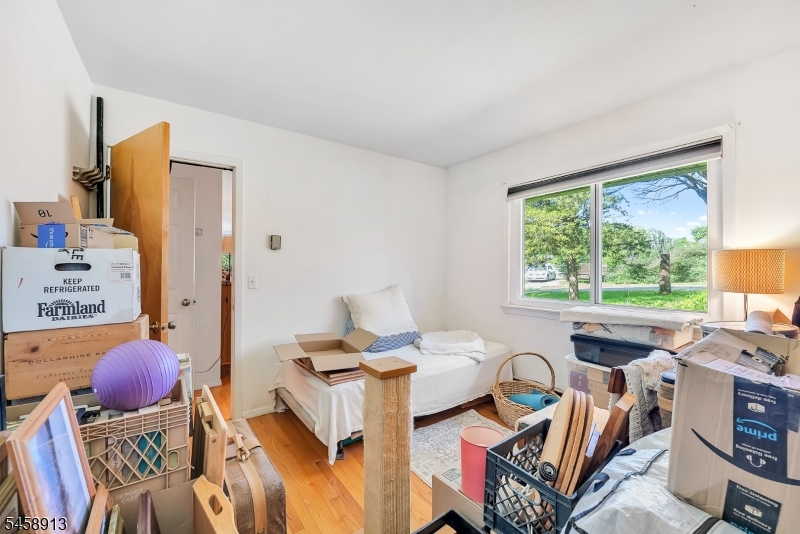 6 Barberry St Property Photo 12