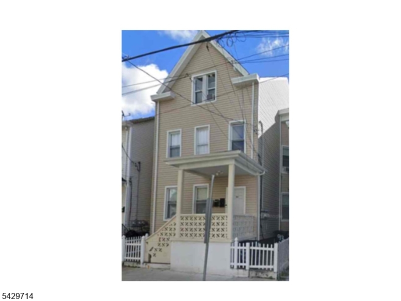 93 Highland St 2 Property Photo 1