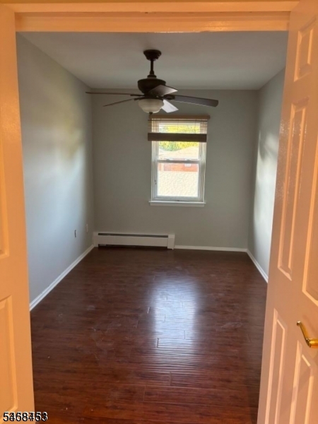 54 Knox Ter 2a Property Photo 2