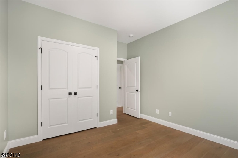 192 Amherst St Property Photo 8