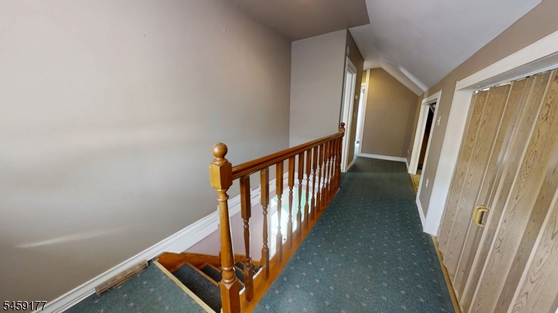 611 Green St Property Photo 17