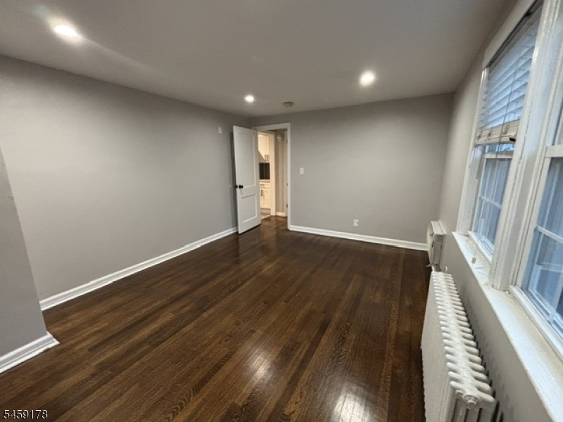 112 Lincoln Park Property Photo 2