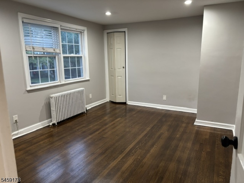 112 Lincoln Park Property Photo 3