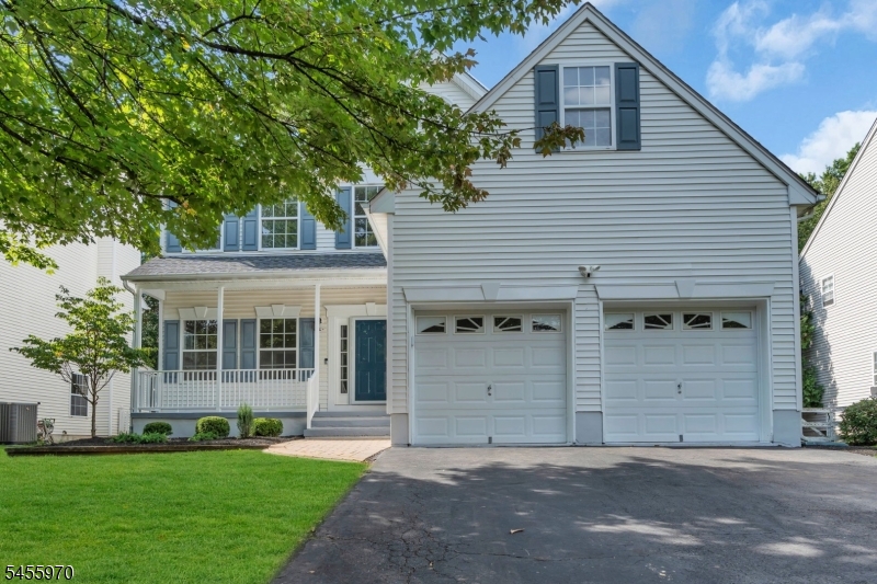 59 Huntley Way Property Photo 1