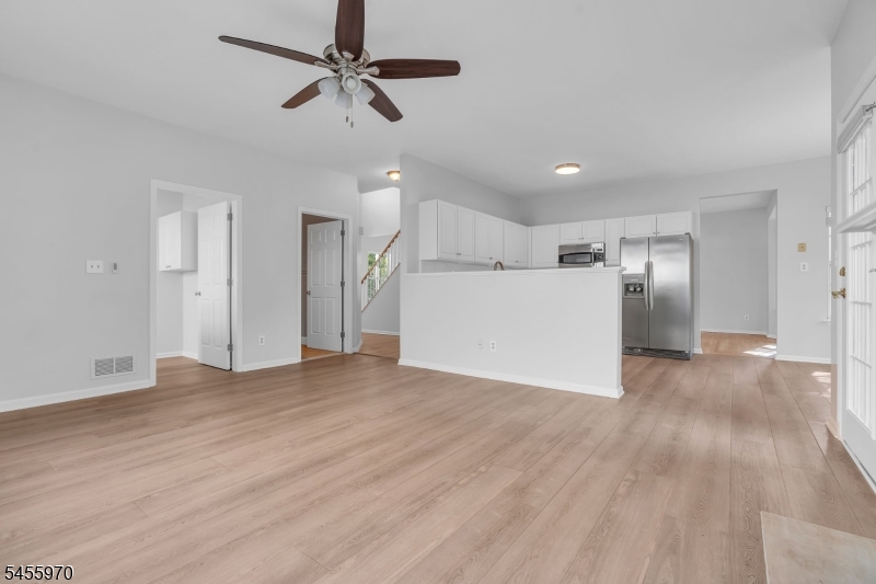 59 Huntley Way Property Photo 13
