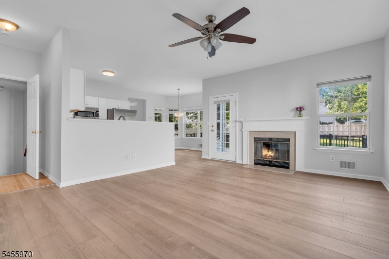 59 Huntley Way Property Photo 14