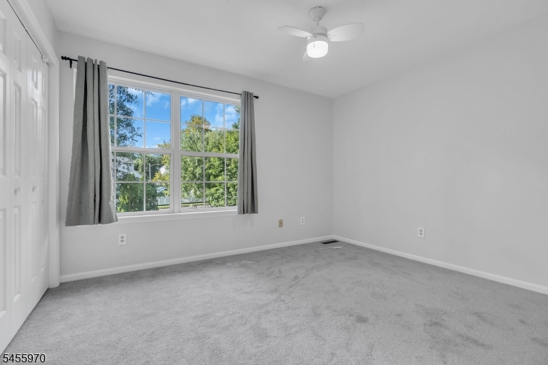 59 Huntley Way Property Photo 23