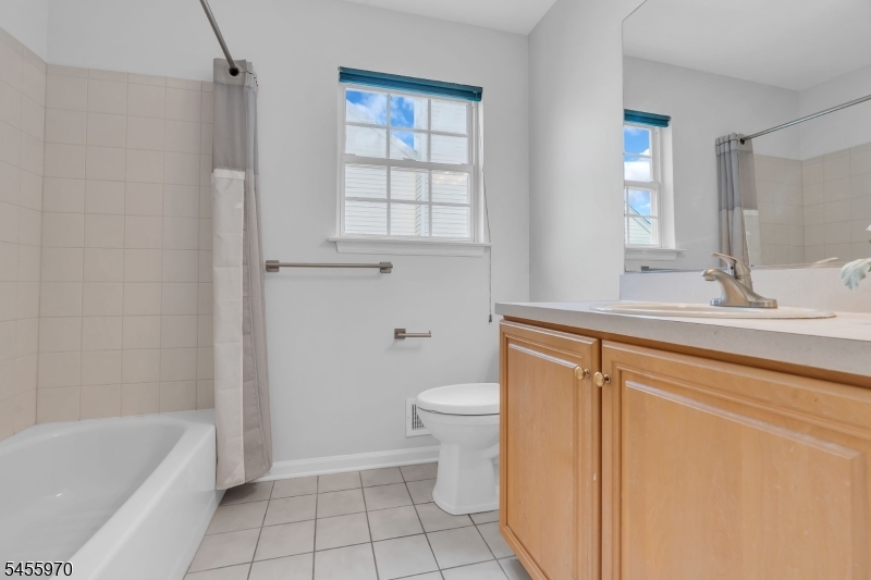 59 Huntley Way Property Photo 24