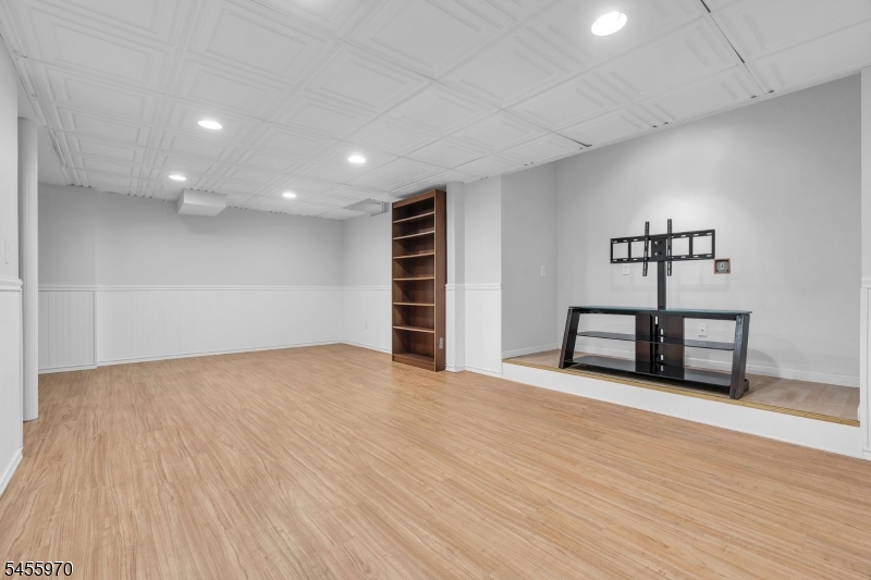 59 Huntley Way Property Photo 30